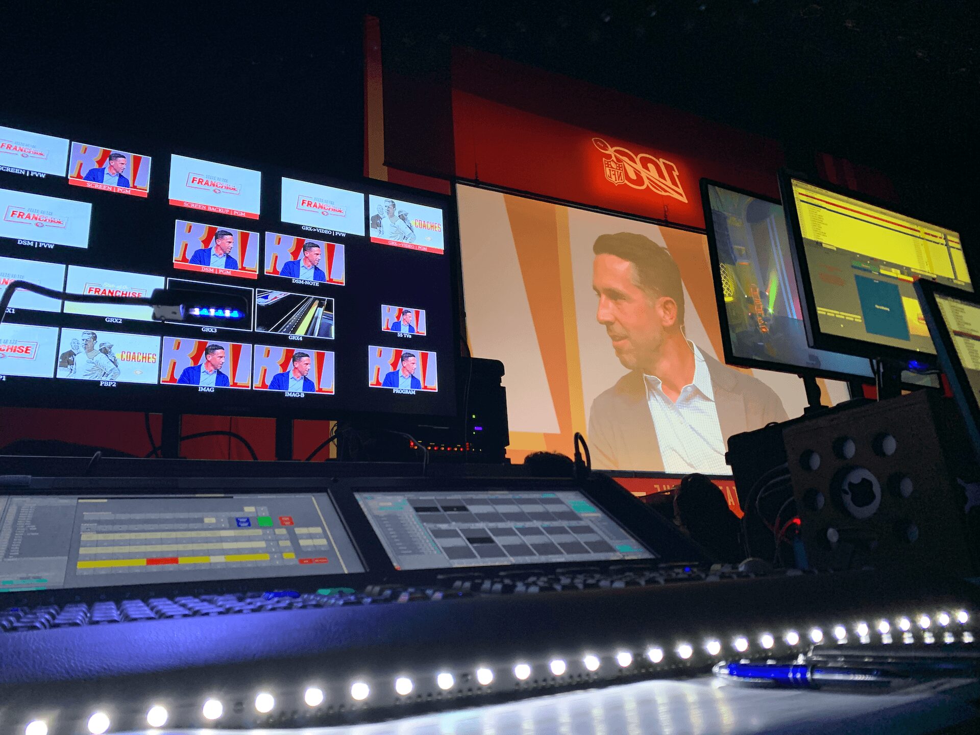 How We Use Barco E2 in Corporate Event